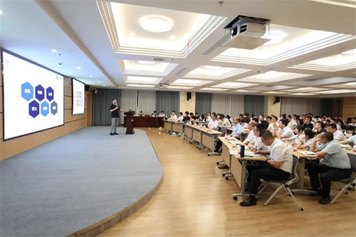 千里之行,始于足下 听钱海平总裁讲 升华故事